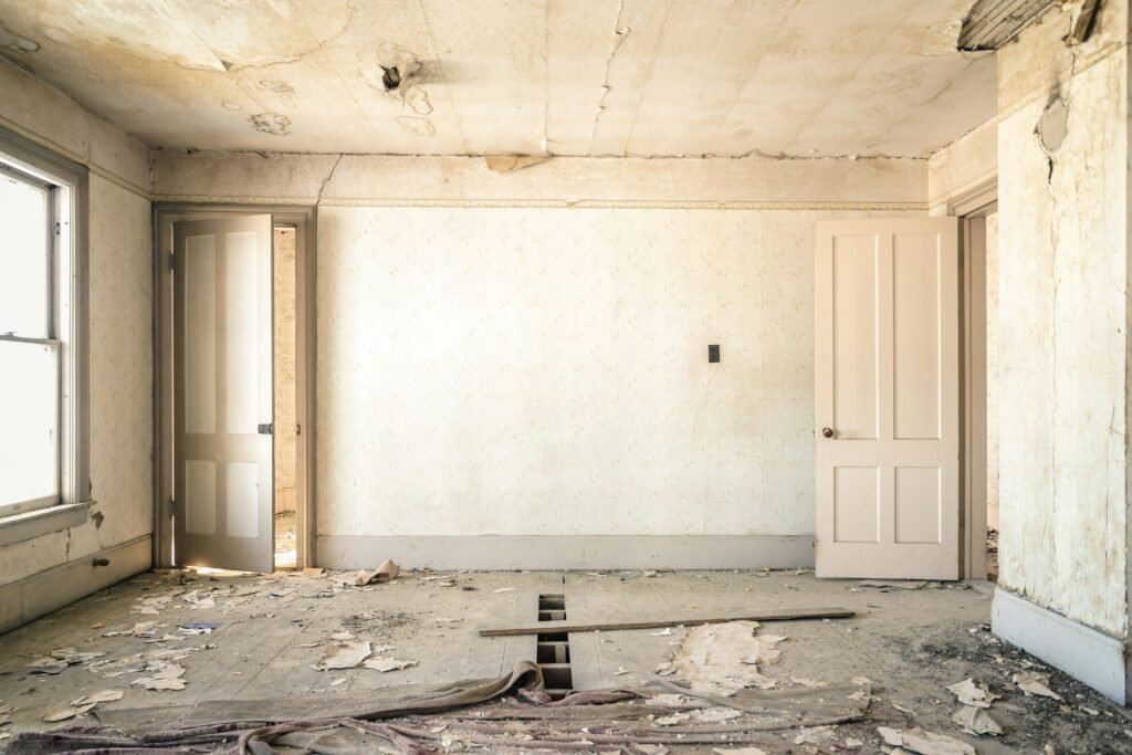 Sell a House That Needs Major Repairs Sell a House That Needs Major Repairs | Terrain